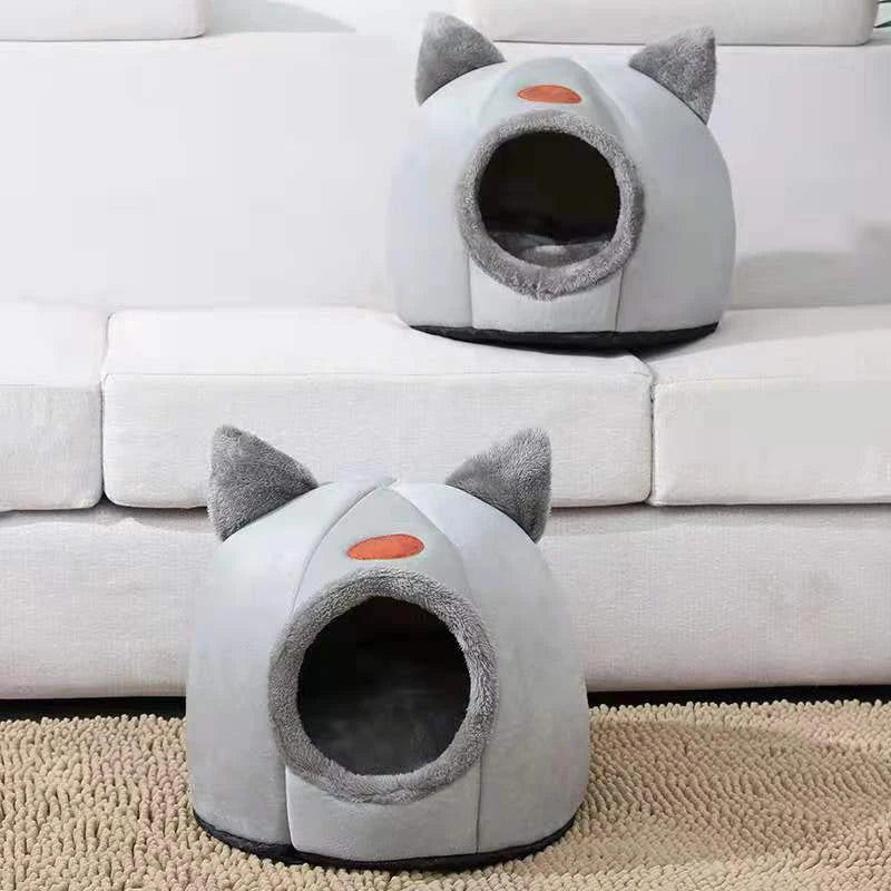 Nova cama para gatos e cães de porte pequeno. Super confortável. Otimo para o Inverno.