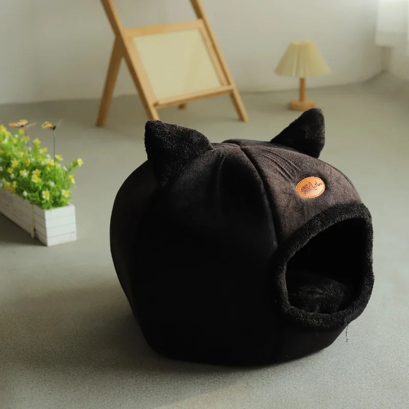 Nova cama para gatos e cães de porte pequeno. Super confortável. Otimo para o Inverno.